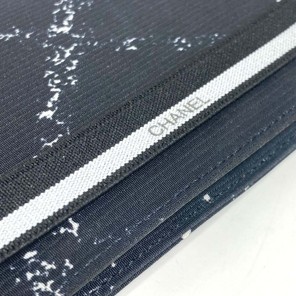 CHANEL Authentic Black Wallet - Picture 6 of 16